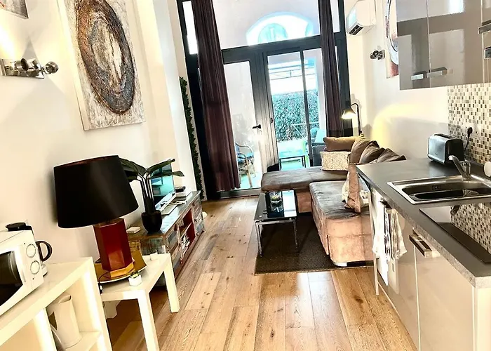 Апартаменты Duplex Patio Wilson Ницца